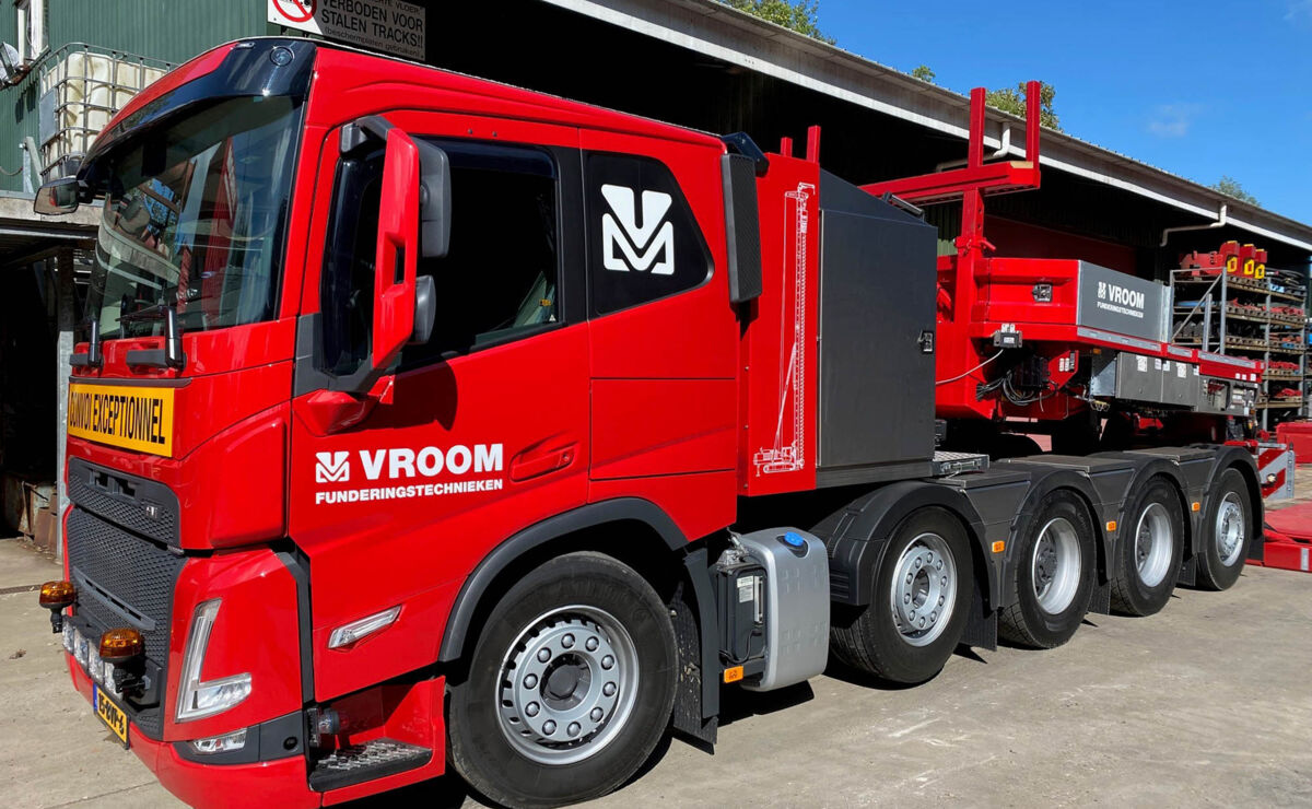 NEBIM-volvo-fm540-10x4-zwaartransport-vroom-02