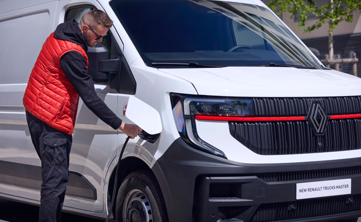 NEBIM-Renault-Master-NEW-21