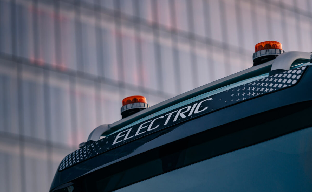 Nebim-Volvo-Trucks-FMX-Electric-5