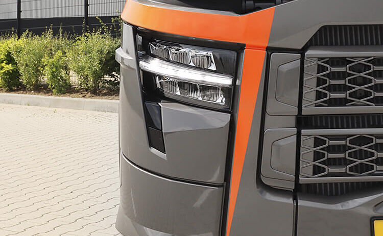 25j-inzet-tegel-RT-nl