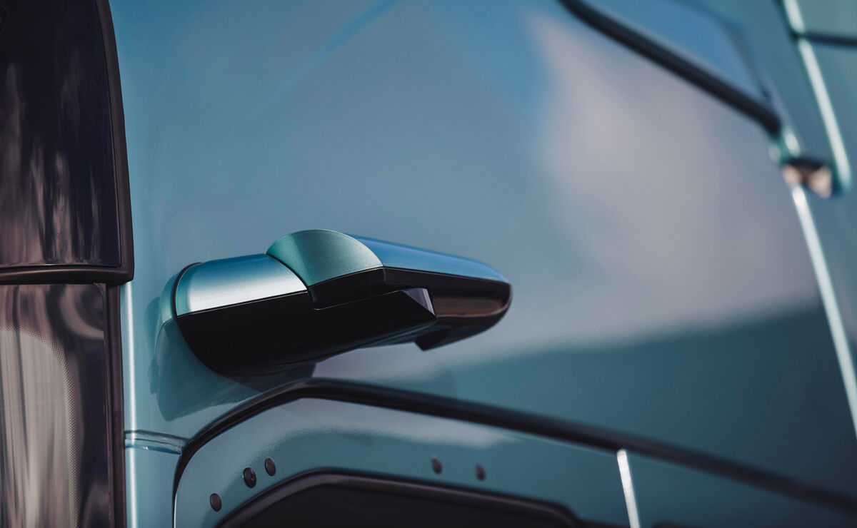 Volvo FH Aero camera