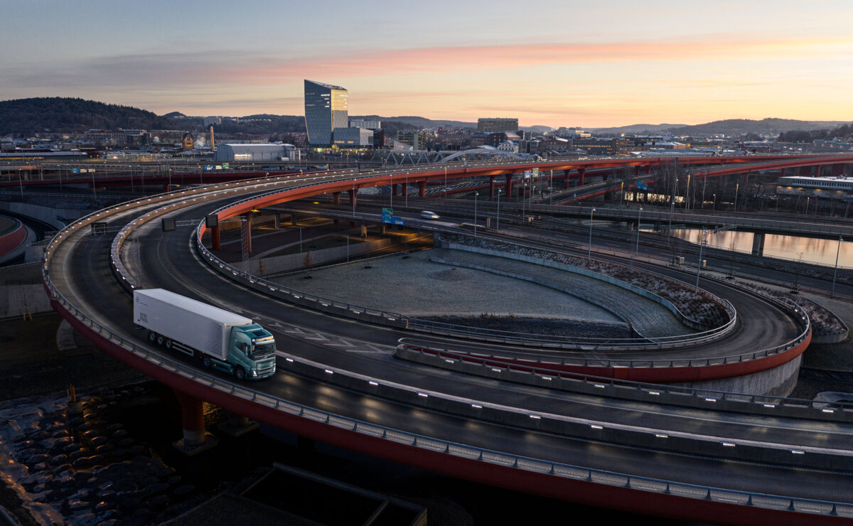 Nebim-Volvo-Trucks-FH_Electric_4