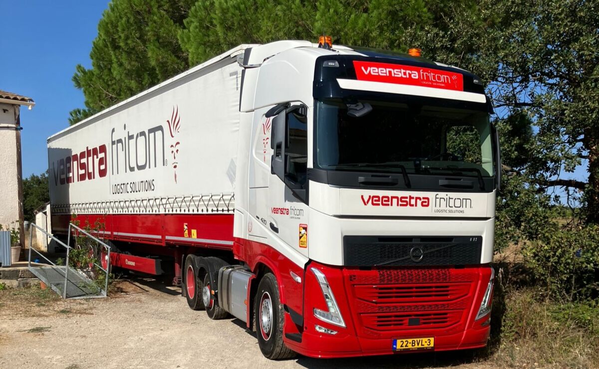 Volvo FH Veenstra Fritom in het werk
