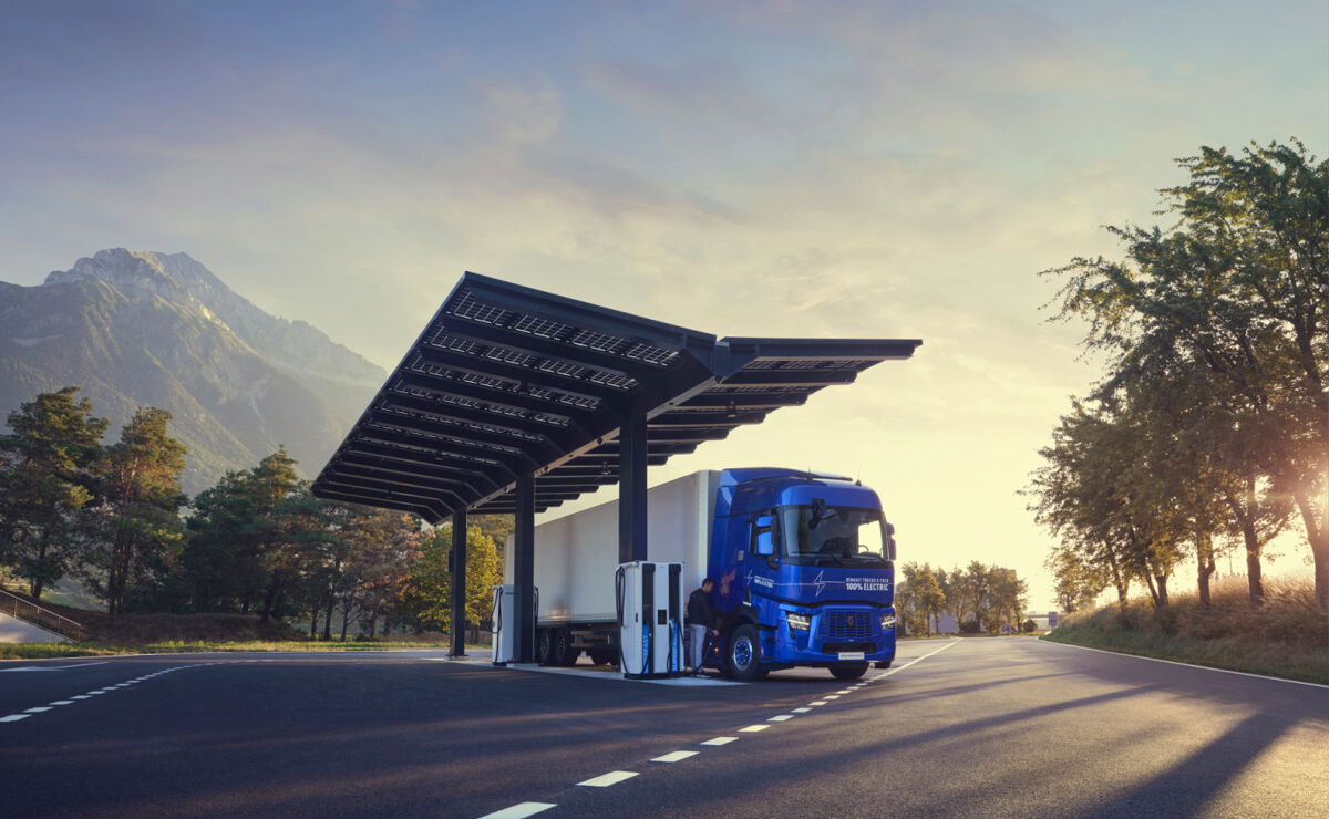 Renault Trucks E-Tech T laden