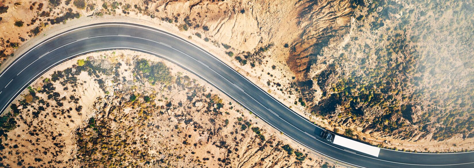 Nebim_Volvo_FH16_Aero_05