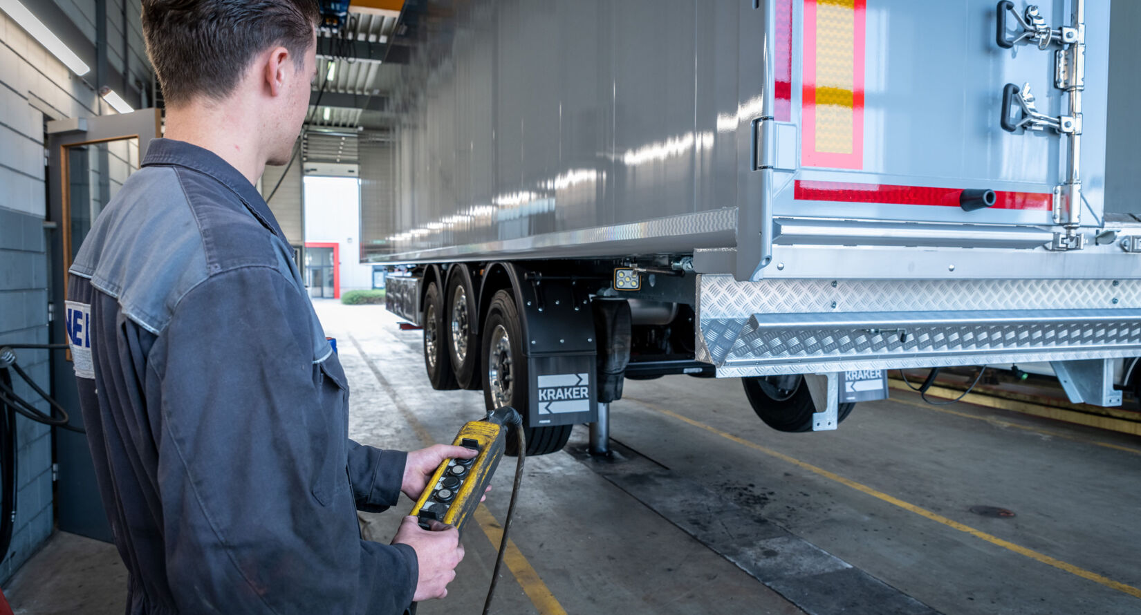 Nebim-trailerservice-007 Nebim-trailerservice-007