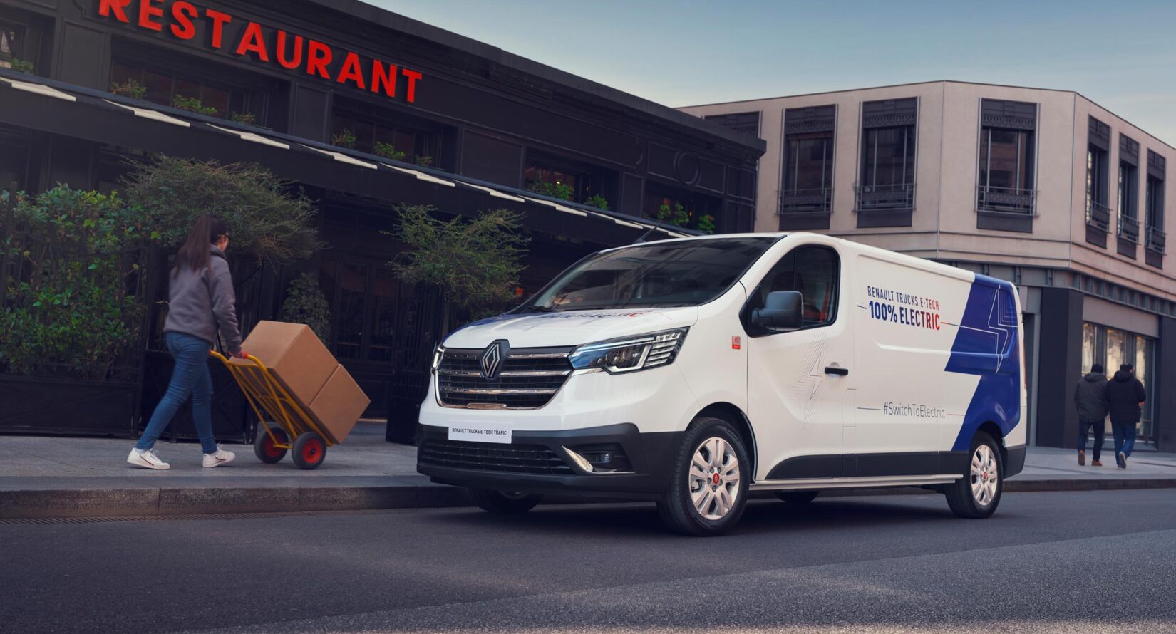 Nebim-Renault-Trucks-E-Tech-Trafic-p041250 Nebim-Renault-Trucks-E-Tech-Trafic-p041250