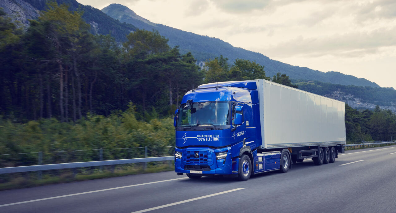 Renault Trucks E-Tech T header
