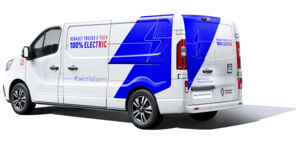 Renault-Trucks-Trafic-E-Tech-achterkant-p041099