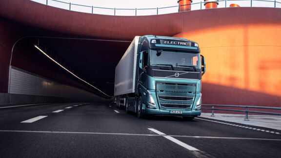 Nebim-Volvo-Trucks-FH_Electric_1 Nebim-Volvo-Trucks-FH_Electric_1