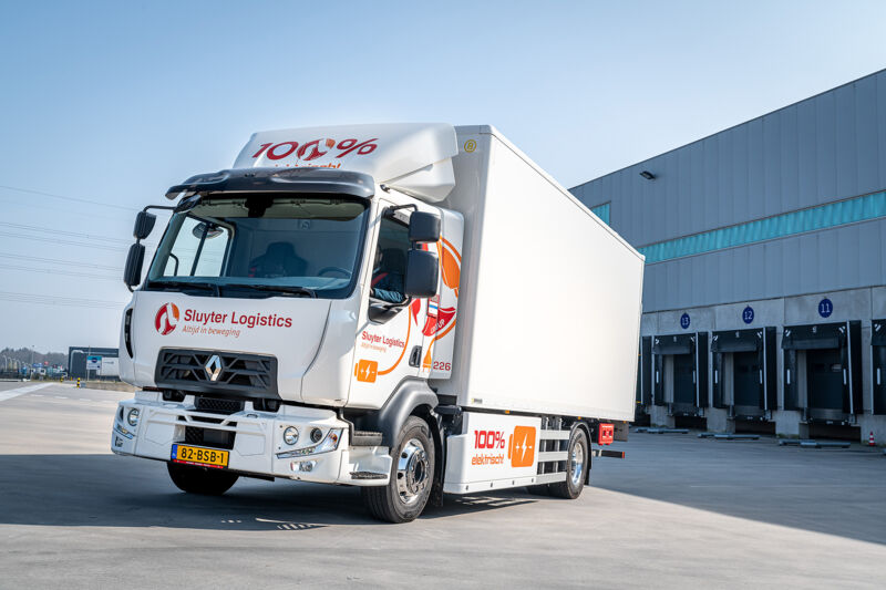 Elektrische Renault Trucks D rijdend