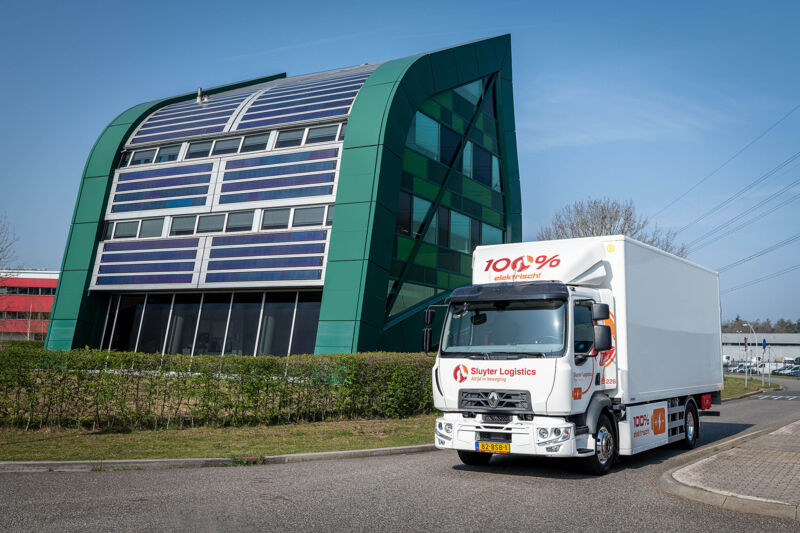 Elektrische Renault Trucks D op de weg