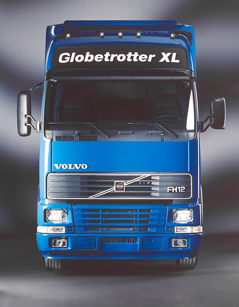 Volvo FH 30-jaar-innovatie-02
