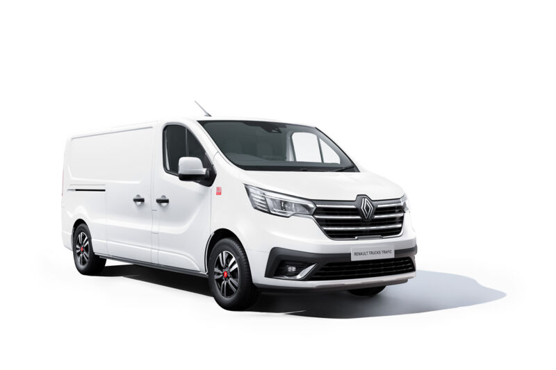 Nebim-Renault-Trafic-gesloten-bestel-van-l2h1-wit-driekwart