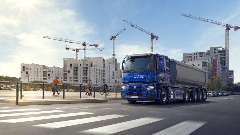 Nebim-Renault-Trucks-E-Tech-C-4x2