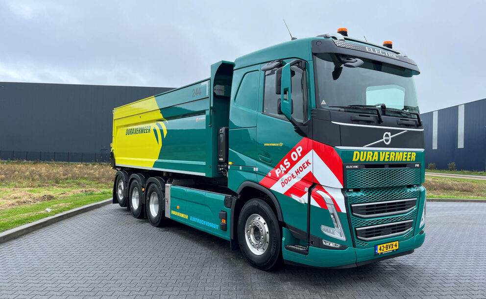 Millenaar & van Schaik Volvo FH Electric bakwagen