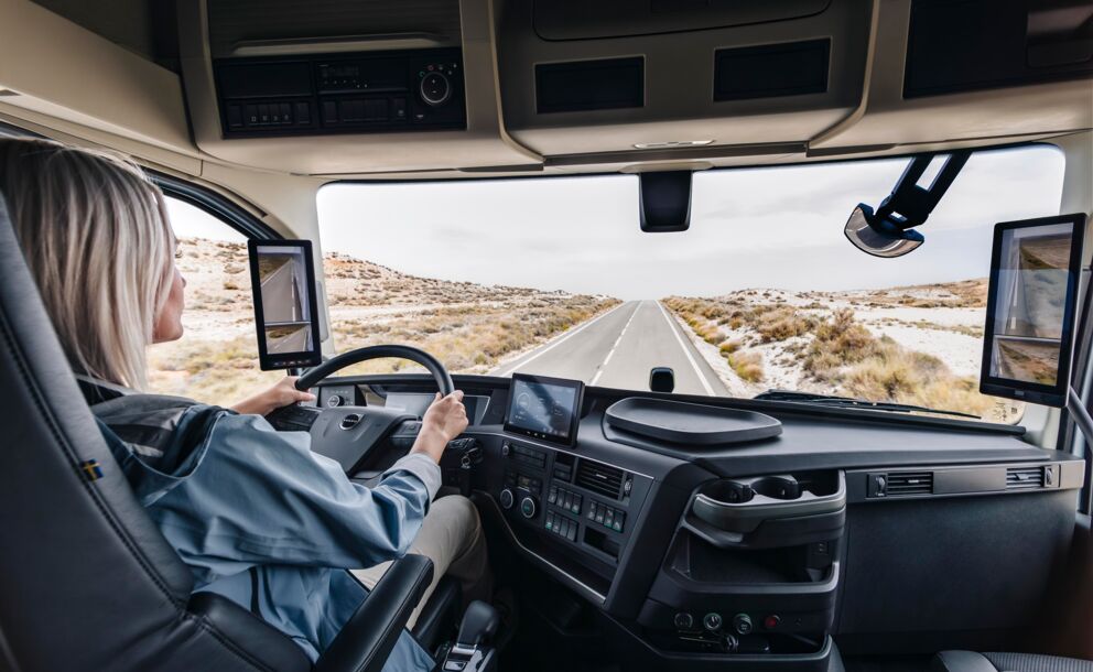 Upgrade Driver Alert Support Volvo Trucks 4