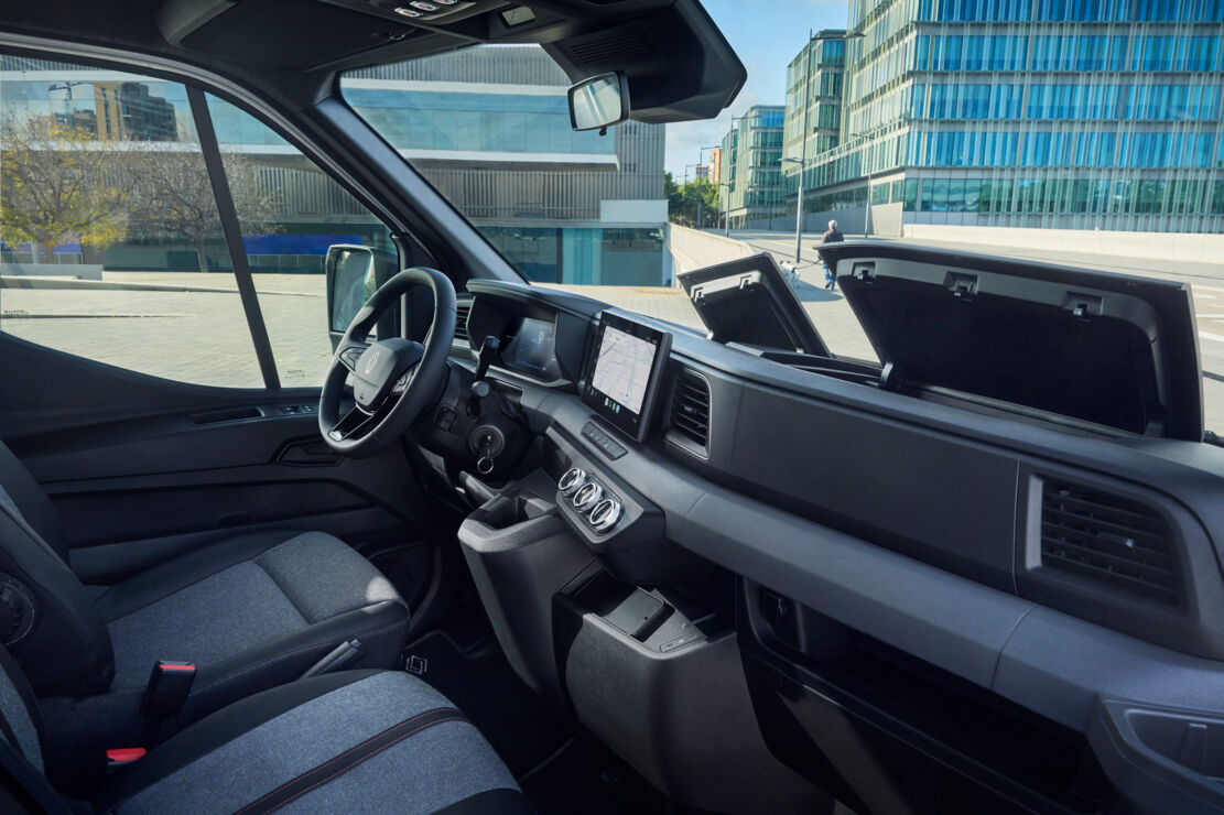 NEBIM-Renault-Master-NEW-25