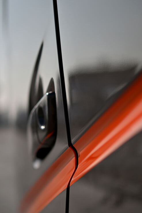 Nebim-Volvo-FH-Aero-limited-edition-10