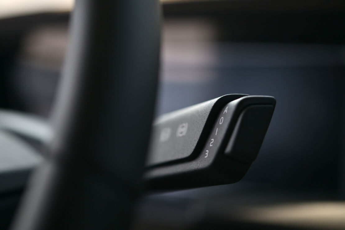 Nebim-Volvo-FH-Aero-limited-edition-23