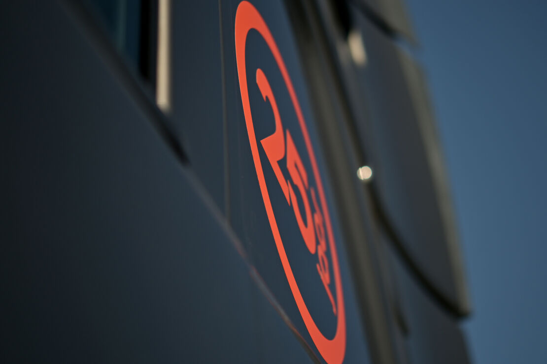 Nebim-Volvo-FH-Aero-limited-edition-6