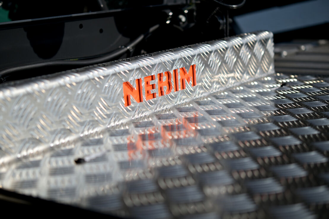 Nebim-Volvo-FH-Aero-limited-edition-16