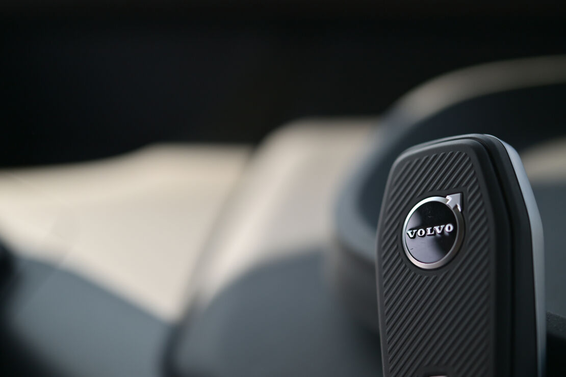 Nebim-Volvo-FH-Aero-limited-edition-22