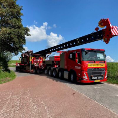 NEBIM-volvo-fm540-10x4-zwaartransport-vroom-01